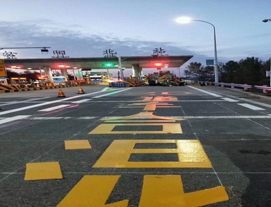 景德镇景德镇高速道路划线施工